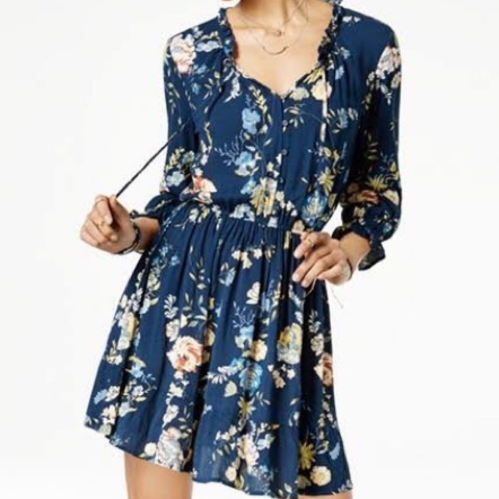 American Rag Blue floral dress